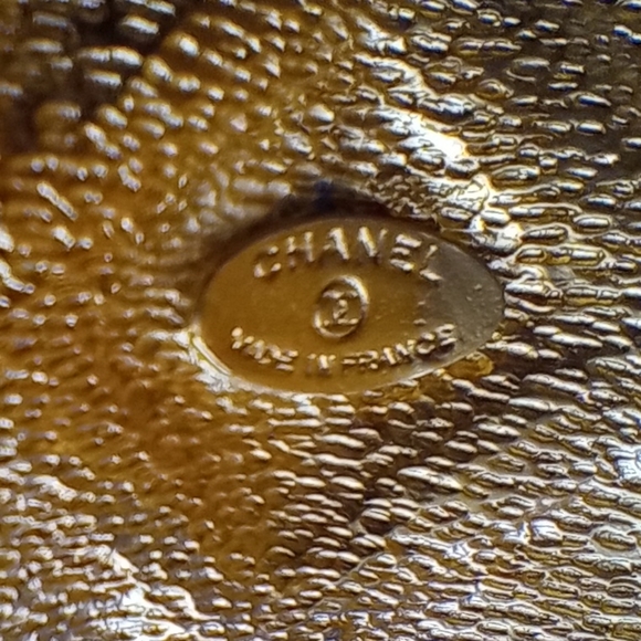 Chanel Gold Plated Bangle Cuff Bracelet - 100% Authentic - Picture 7 of 8